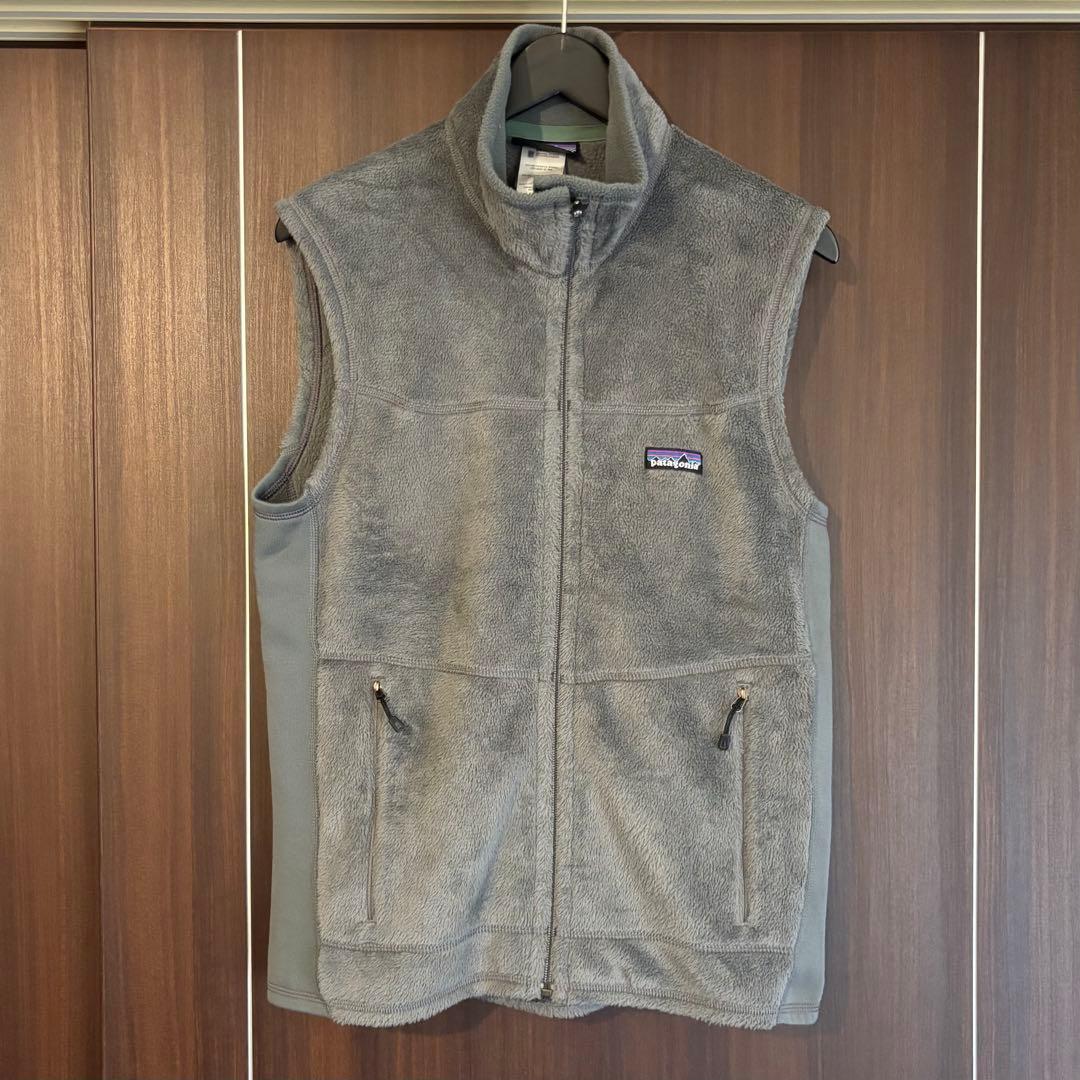 2010年製 パタゴニア R2ベスト S グレー系S patagonia