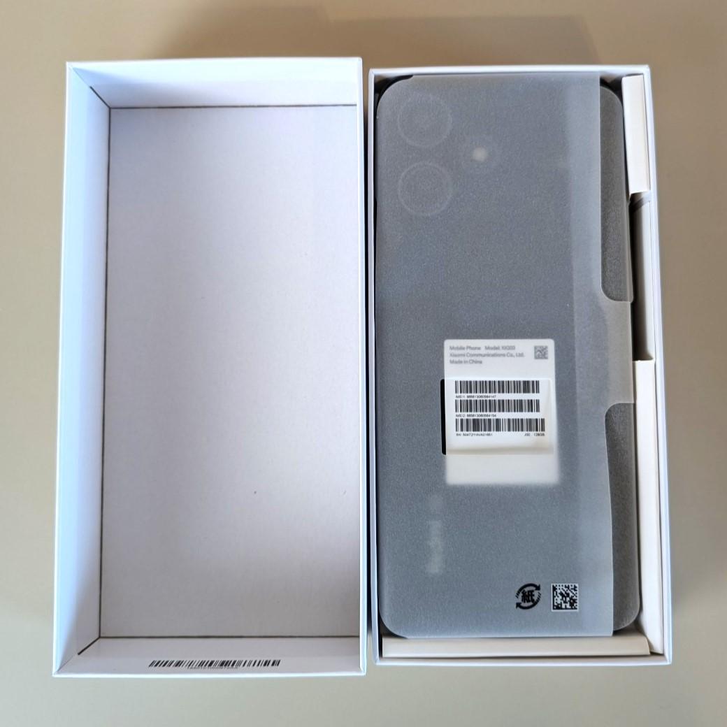 【新品未使用】Redmi 12 5G ミッドナイトブラック 128GB ①