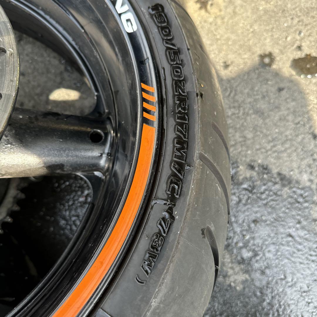 GSX1400 純正ホイール前後タイヤ付