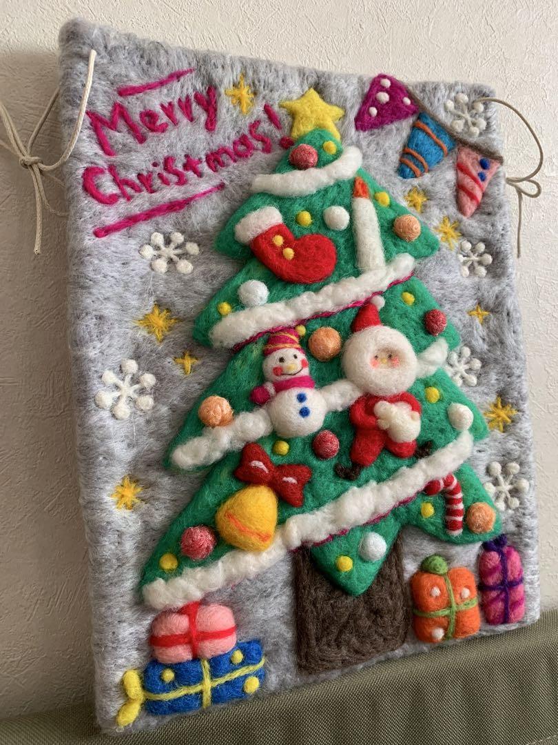 大きなタペストリー❣️クリスマスツリー　羊毛フェルト　ハンドメイド　プレゼント　冬