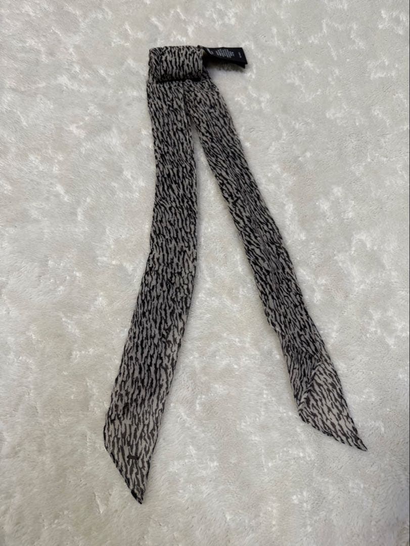 サンローラン スカーフ レオパード 極美品 ストール サンローラン スカーフ レオパード 極美品 ストール