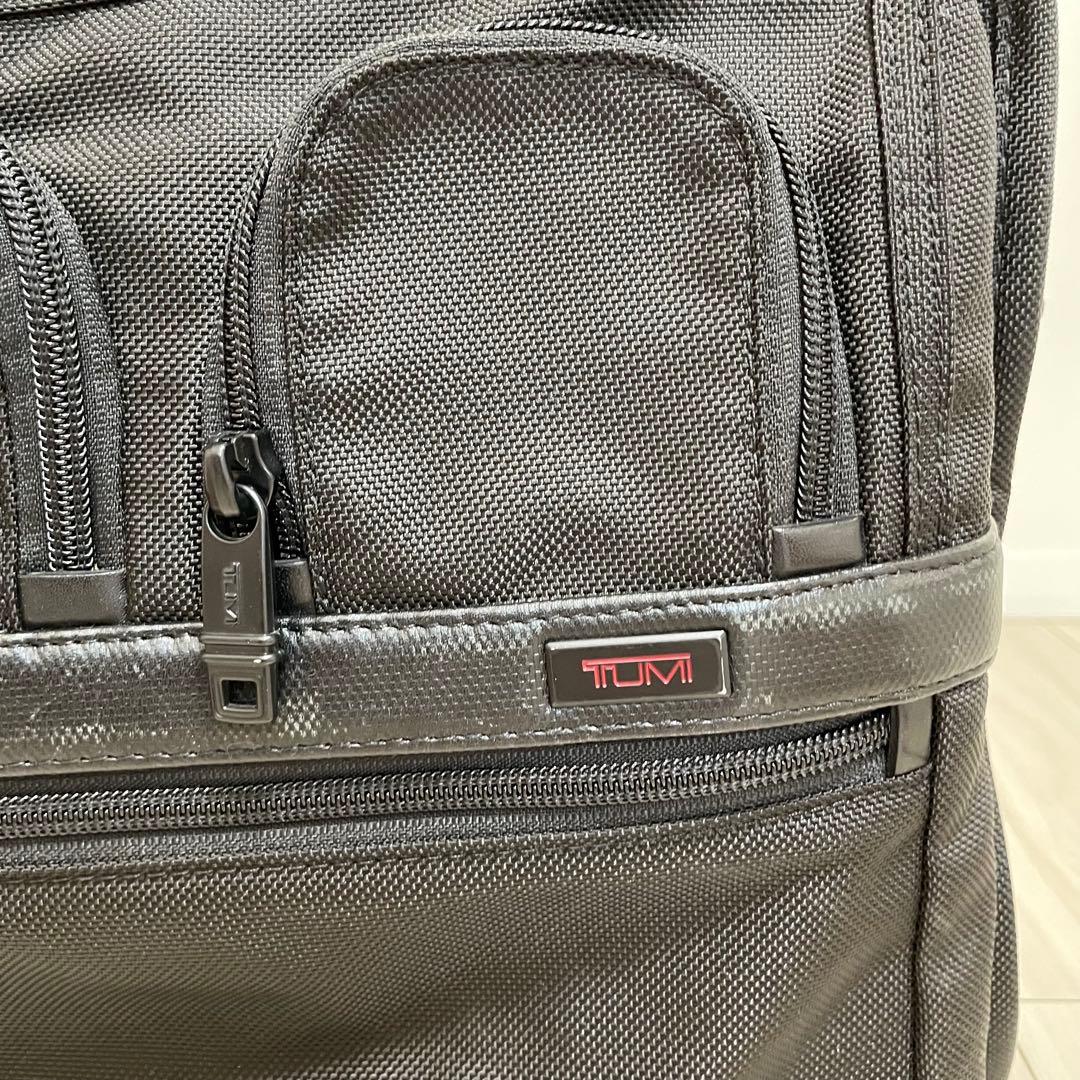 TUMI エクスパンダブル オーガナイザー コンピュータ ブリーフ TUMI エクスパンダブル オーガナイザー コンピュータ ブリーフ