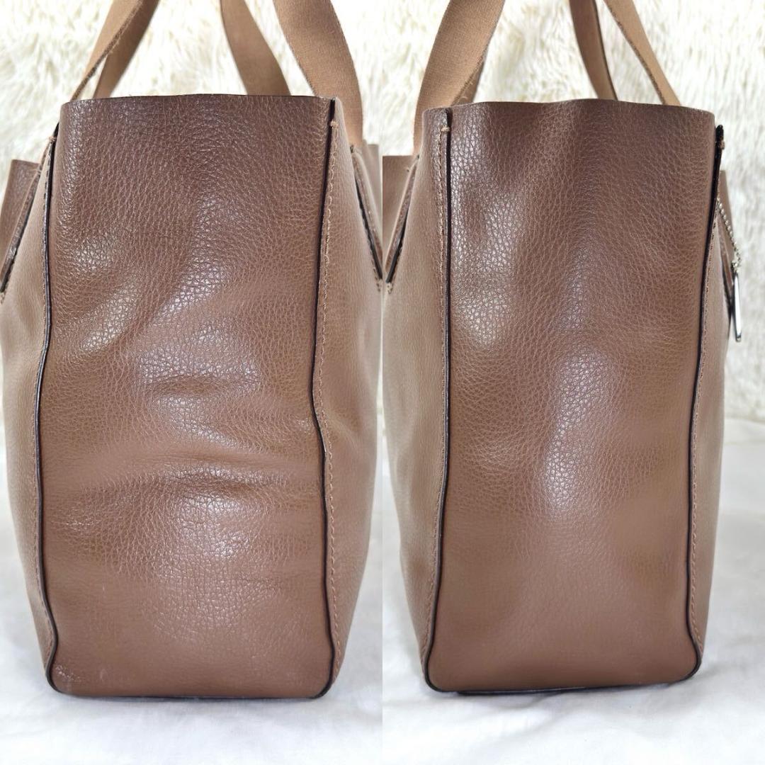 【美品】コーチ　ダービー　トートバッグ　ロゴ　チャーム　レザー　ピンク　A4可能 極美品】COACH コーチ トートバッグ ショルダーバッグ 2way