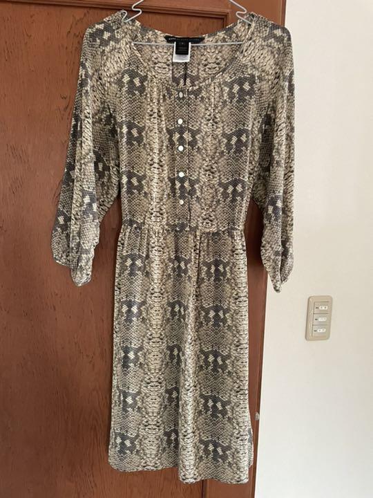 【美品】マークジェイコブス　デザイン♡ワンピース　シルク100% MARC JACOBS シルク白黒バイカラーワンピース｜ハイブランドの