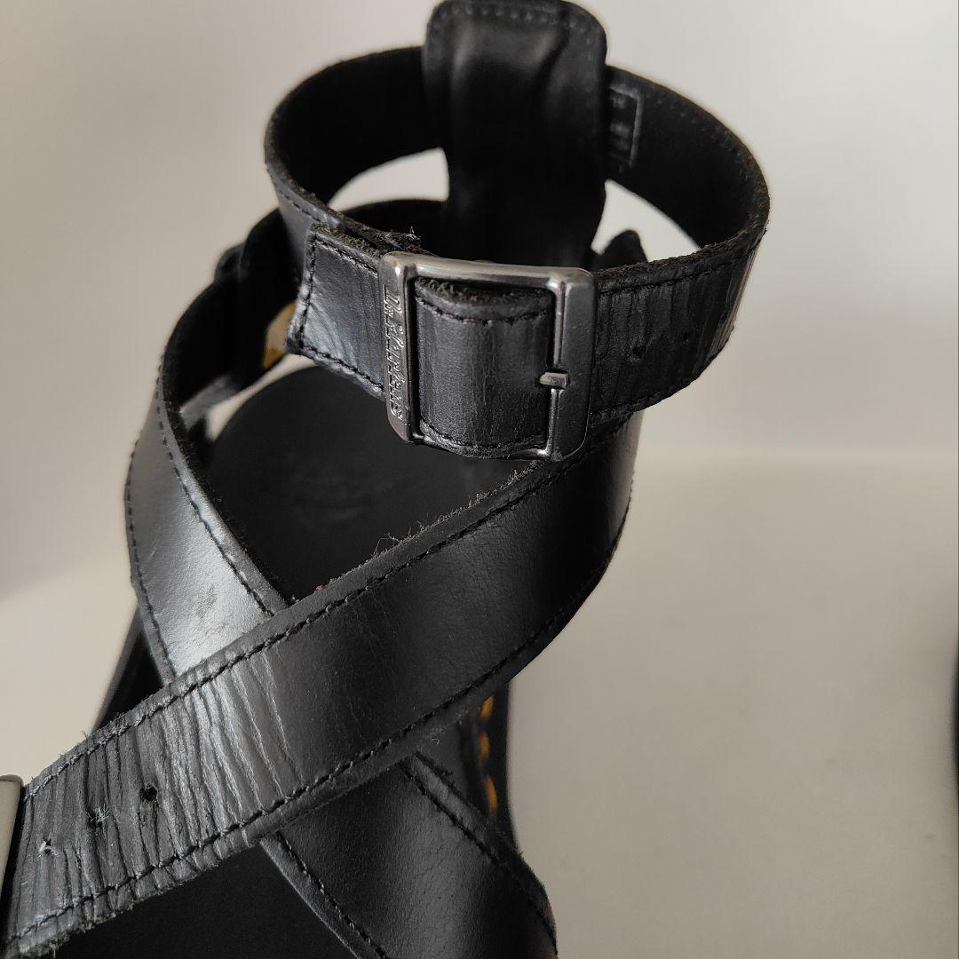 ドクターマーチン Dr.Martens 厚底 ストラップサンダル　黒　ブラック