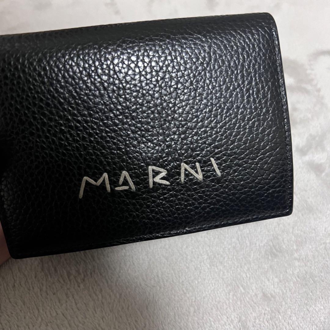 MARNI 黒 レザー 三つ折り財布