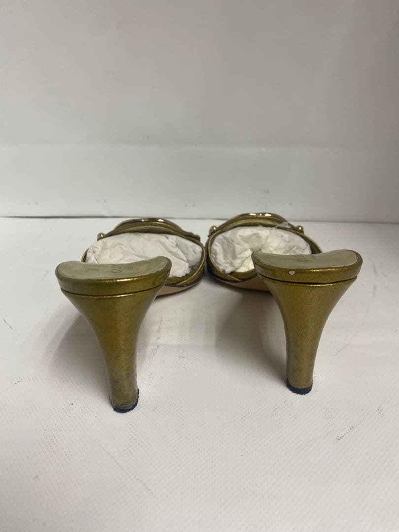 GUCCI ゴールド ハイヒールサンダル GUCCI ゴールド ハイヒールサンダル