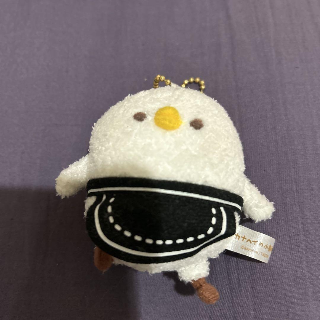 カナヘイ　ピスケ　エプロンマスコット　バイトピスケ　カナヘイのお店限定 カナヘイ♡バイトピスケぬいぐるみエプロンピスケマスコット