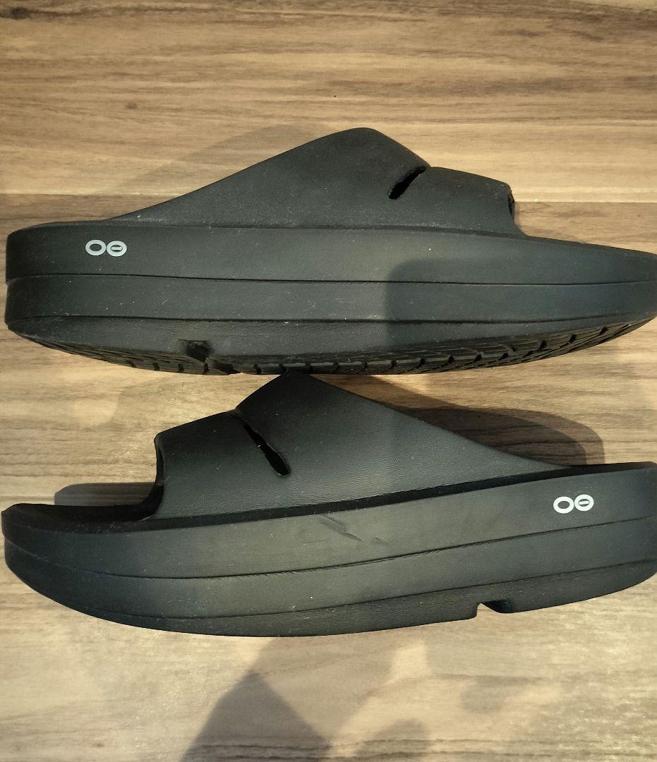 【美品】OOFOS ウーフォス OOmega OOahh サンダル厚底 26cm