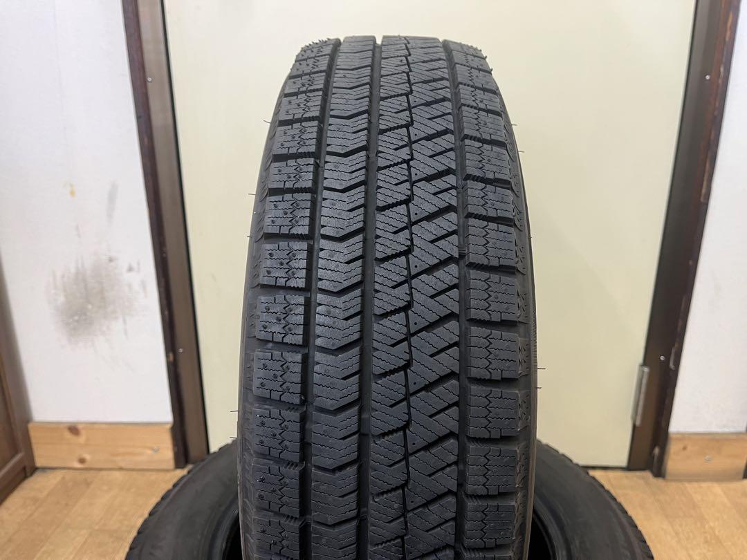 2023年製 ブリヂストン 中古冬タイヤ 175/65R15 4本セット