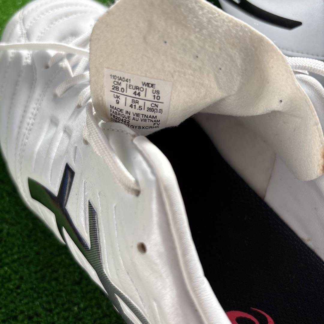 asics DS LIGHT 28.0㎝　サッカースパイク