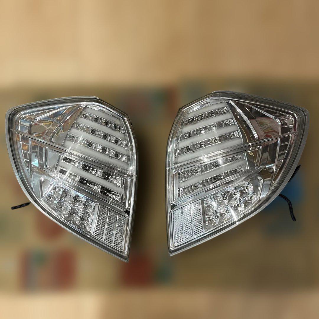 LEDテールランプ 左右セット クリアレンズ