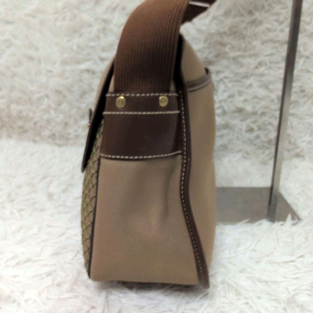 超美品 ハンティングワールド メッセンジャーバッグ 30-25012708 楽天市場】【バッグ】HUNTING WORLD ハンティング ワールド