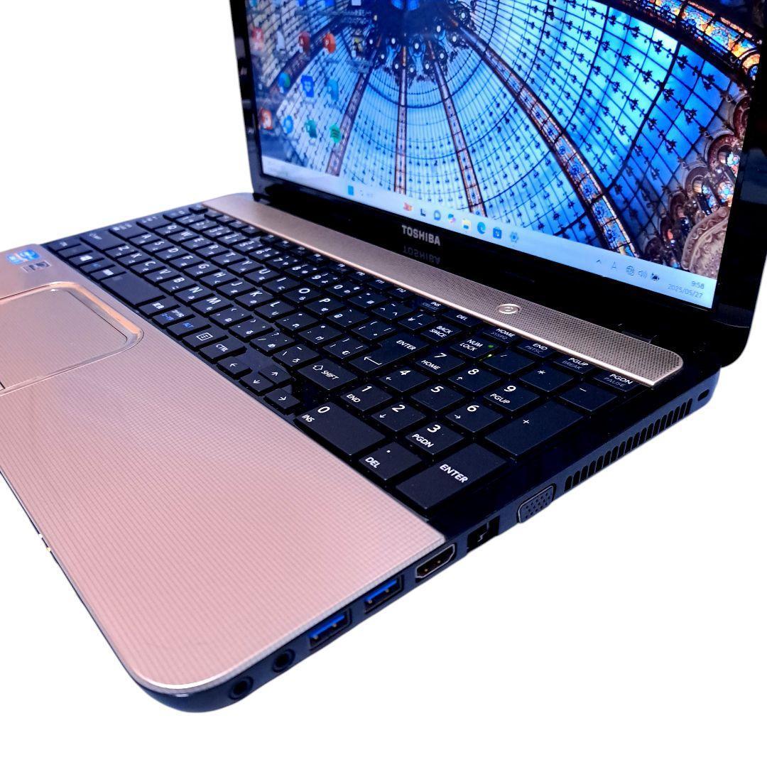 東芝 ノートパソコン本体 Windows11 オフィス i7 16GB カメラ