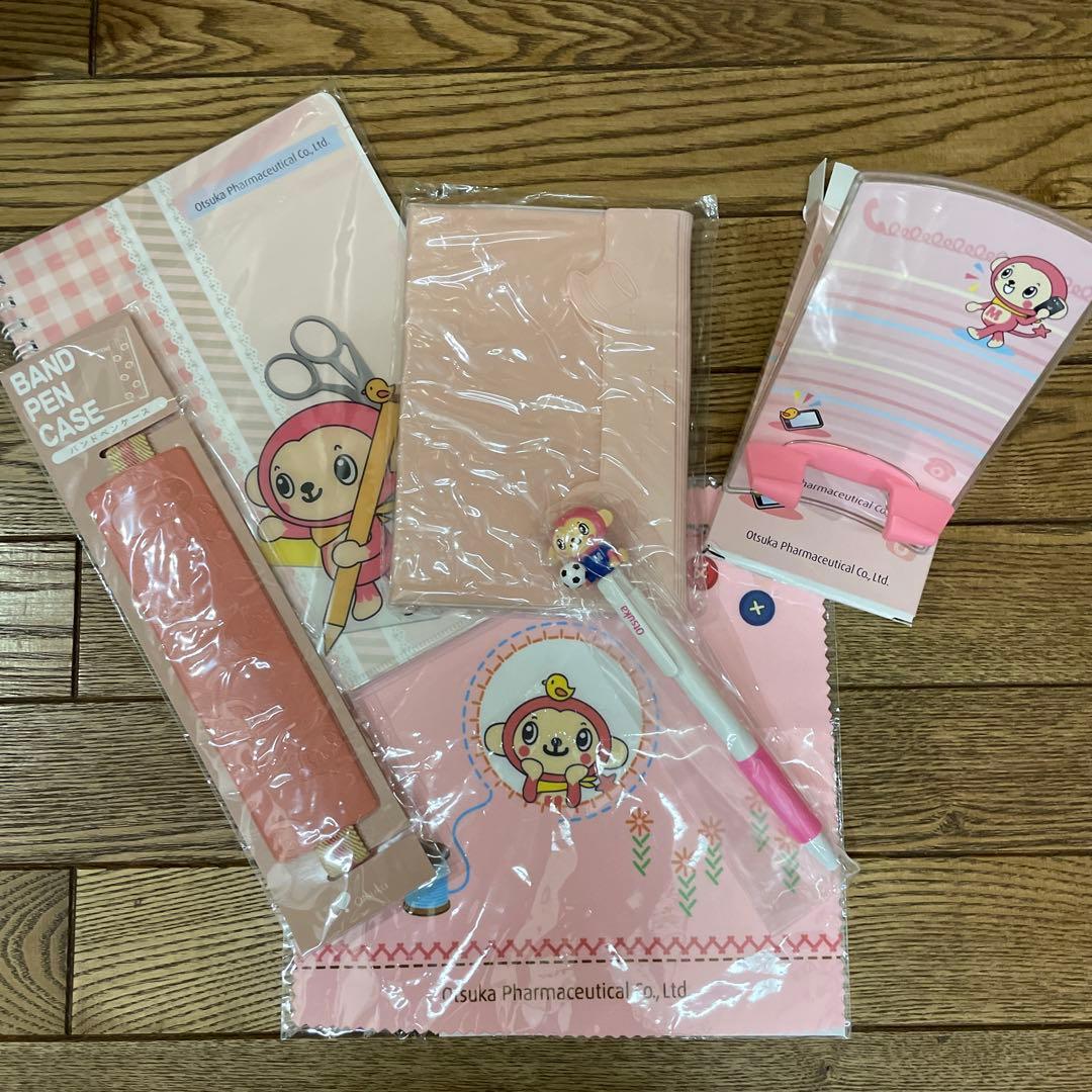 製薬会社　ノベルティ　ムコサルちゃん　ボールペン　スマホスタンド　ノート　クロス