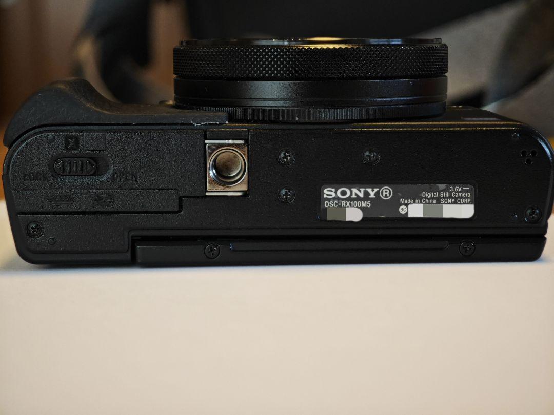 ソニー SONY Cyber−Shot DSC-RX100M5