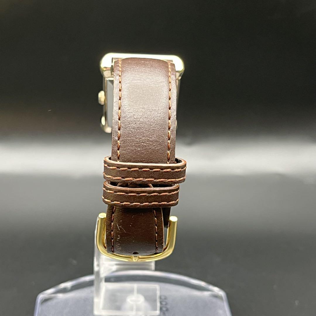 稼動 腕時計　YVES SAINT LAURENT YSL 新品電池　B08