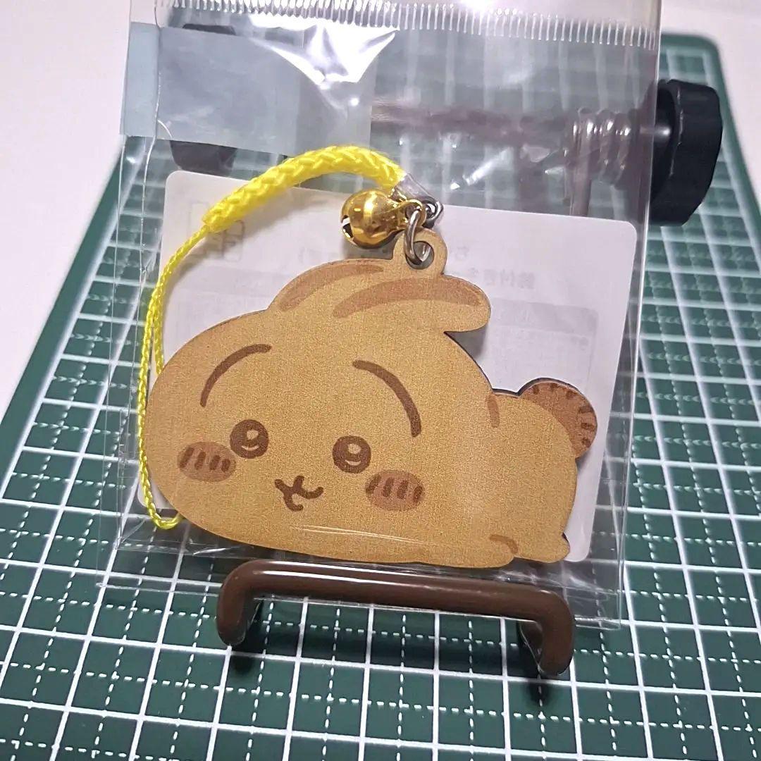 ちいかわ焼き 鈴付きキーホルダー うさぎ 新品未開封 - メルカリ