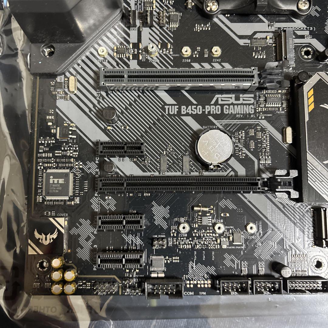 ASUS TUF B450-PRO GAMING マザーボード