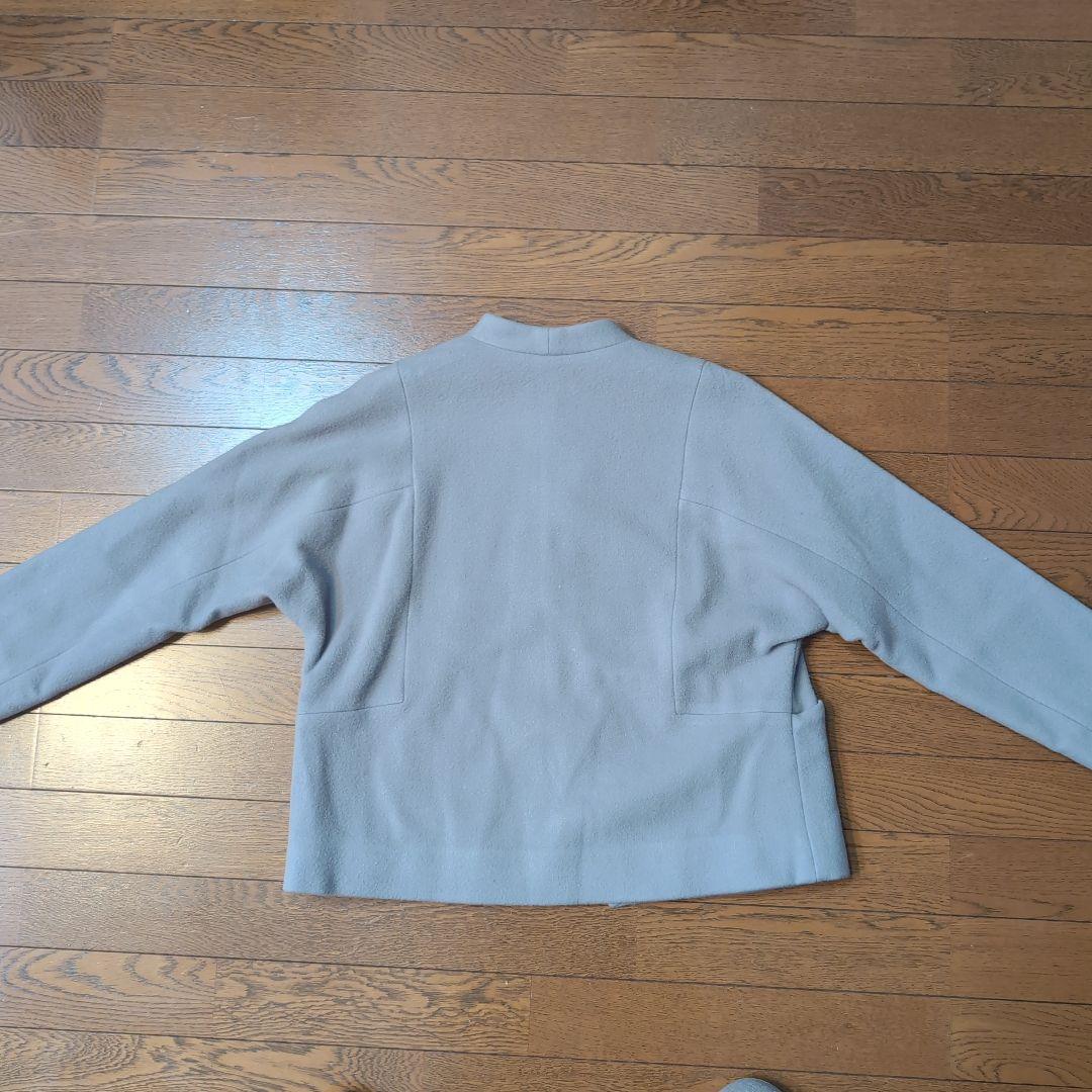 エヴァムエヴァ ノーカラー ジャケットevameva ショートコート