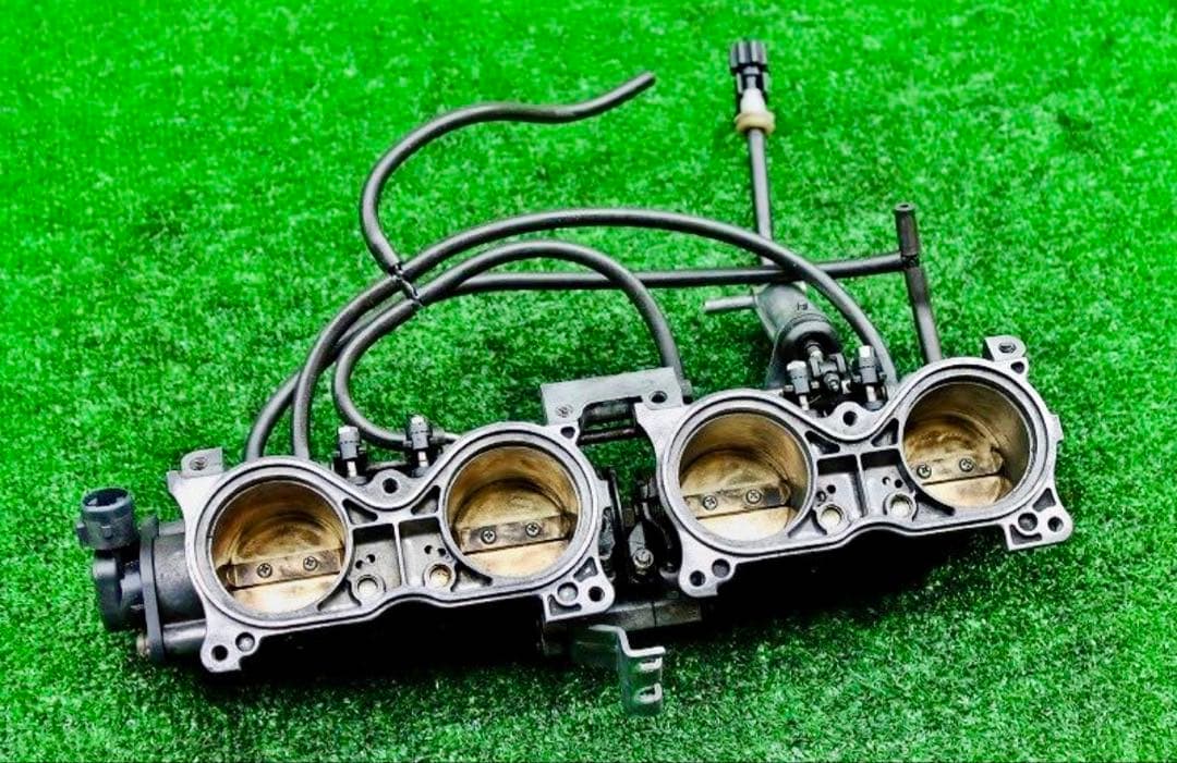 CBR954RR スロットルボディ ☆SC50 used 100425YW