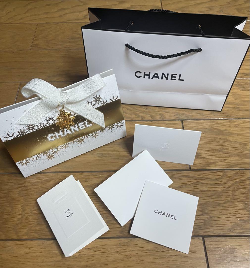 CHANEL N°5 パース スプレイ（オードゥ パルファム）クリスマスコフレ