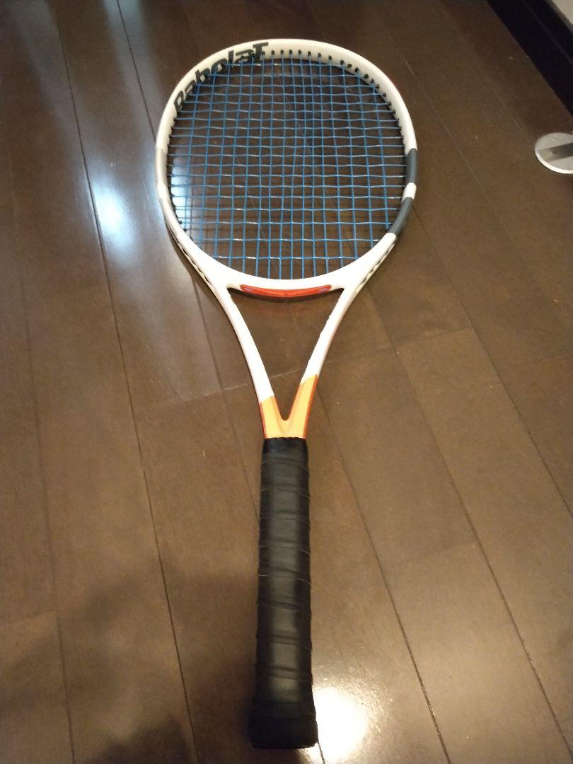 綺麗！BabolaT PURE STRIKE100 硬式用テニスラケット