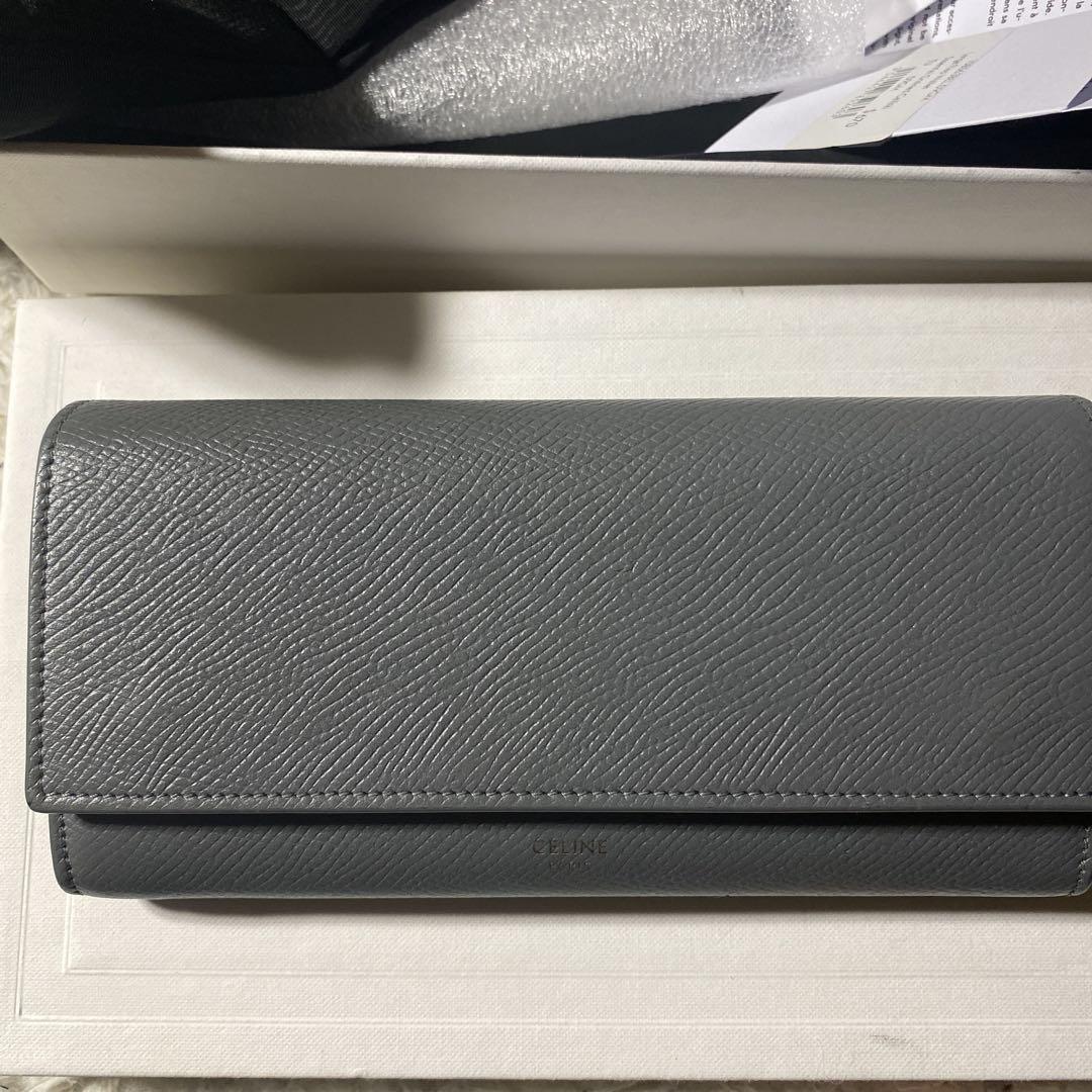 みぃページ⭐︎ セリーヌ　長財布　グレー　美品