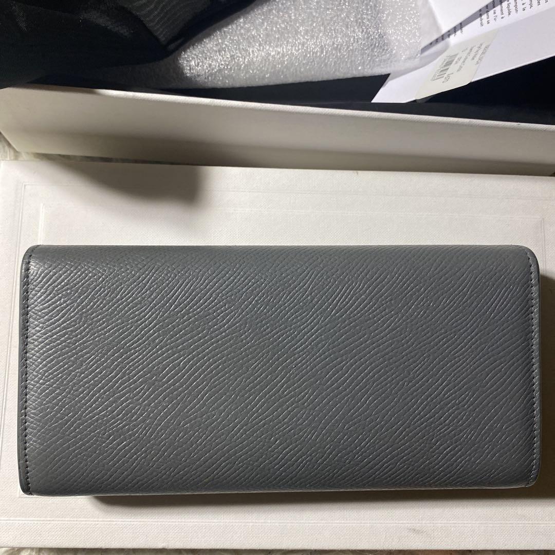 みぃページ⭐︎ セリーヌ　長財布　グレー　美品