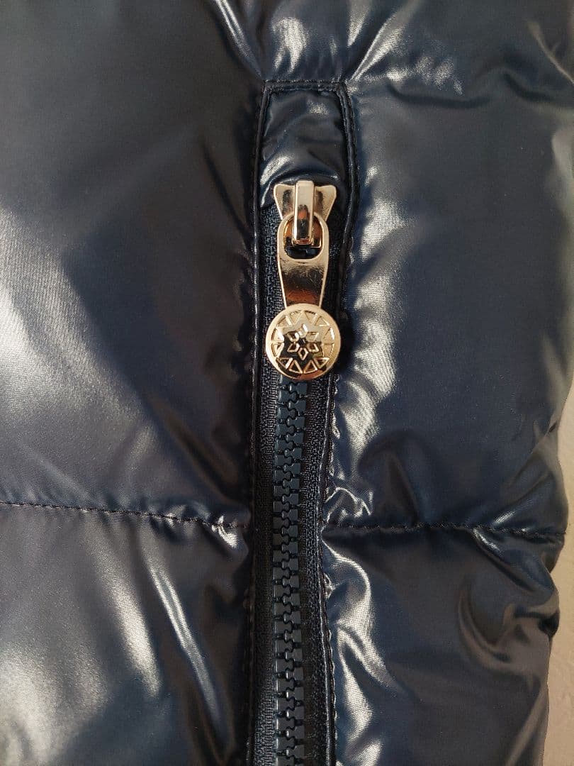 PYRENEX LOIC ダウンベスト ネイビー S【美品】 PYRENEX LOIC ダウンベスト ネイビー S【美品】