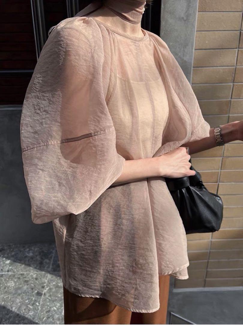クラネ　CLANE BALLOON SHEER PUFF TOPS