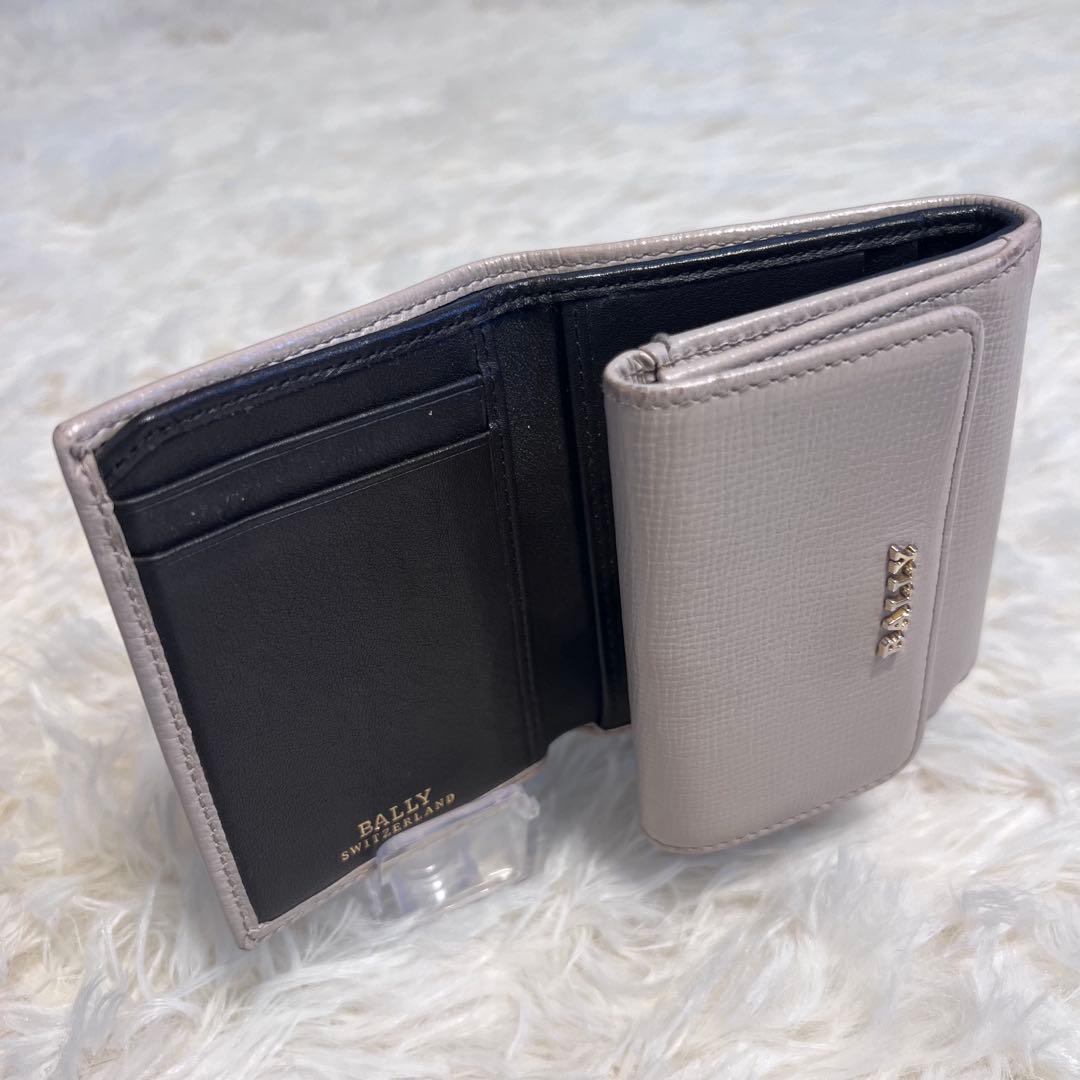 美品　BALLY グレー 三つ折り財布　コンパクト財布　箱付き　レザー