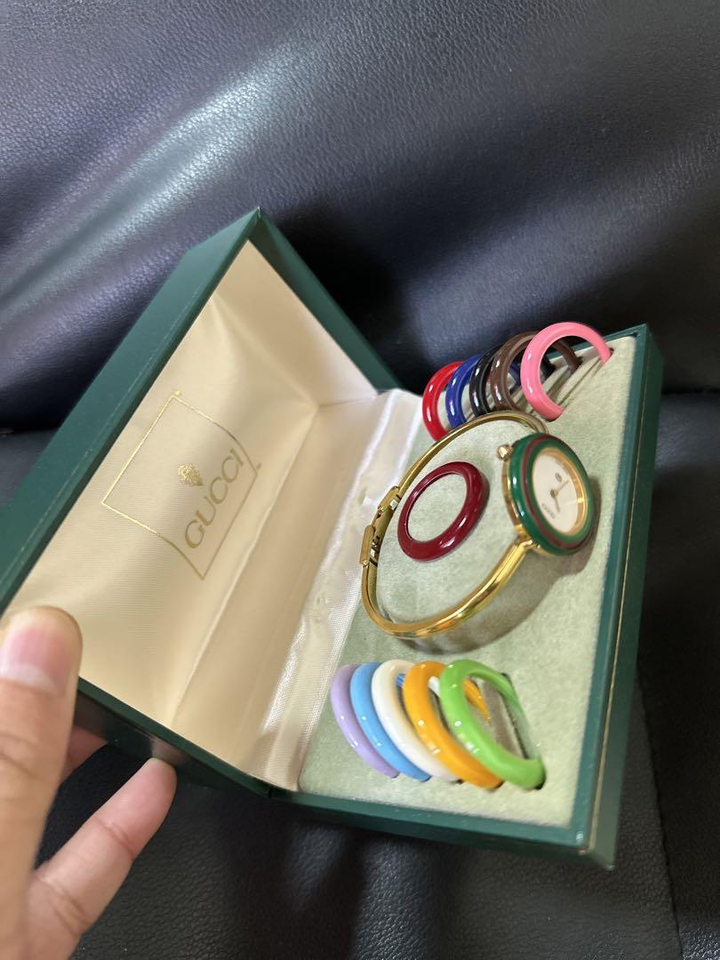 GUCCI時計 12色のベゼル付き