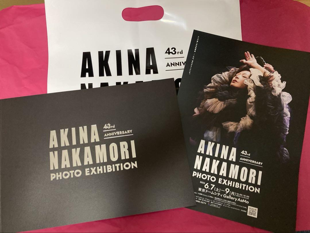 フライヤー付】中森明菜 オフィシャルフォトブック 写真展覧会