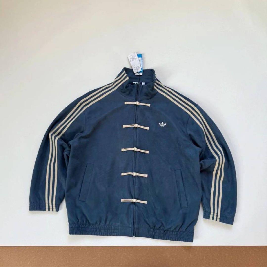 adidasアディダス 中国限定 蛇年トラックジャケット ネイビー Lサイズ”