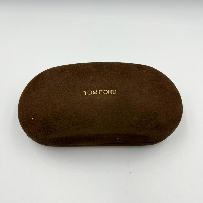 TOM FORD