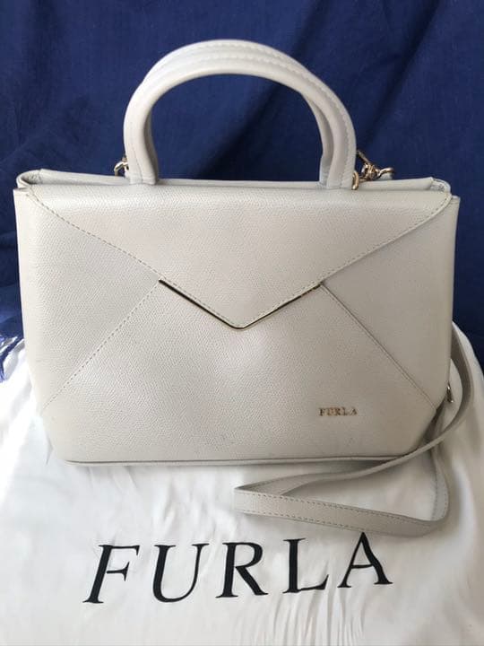 ブランド品専門の FURLA フルラ ケリス 2WAYバッグ ショルダーバッグ