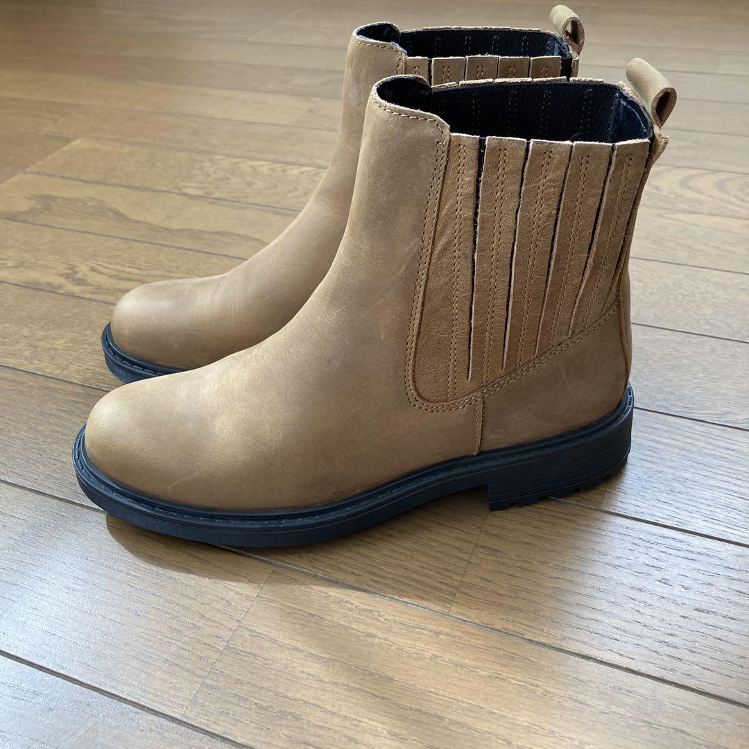 Clarks クラークス - メンズ サイドゴア・ジップブーツ -Clarks