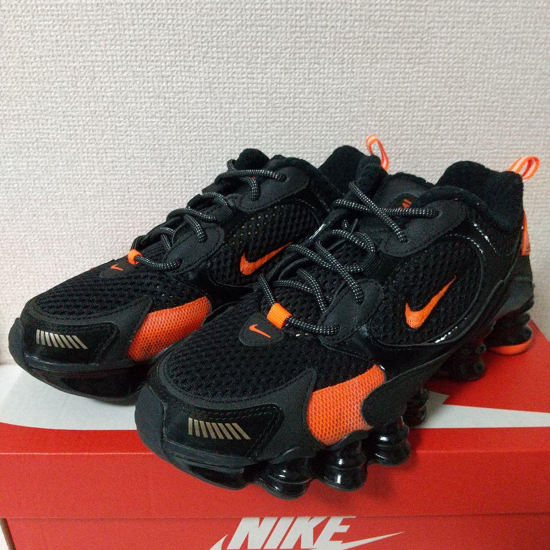 NIKE SHOX 23cm - スニーカー