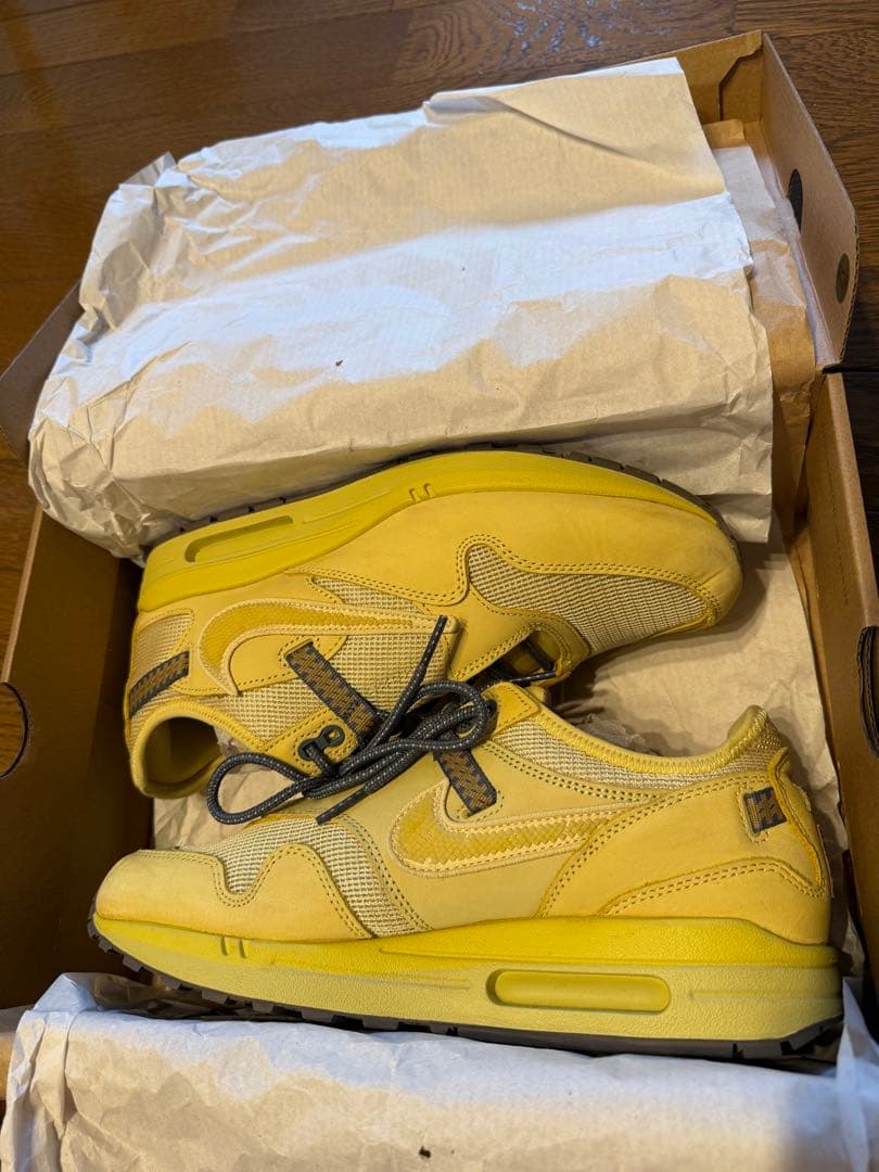 ナイキ トラヴィススコット‪×NIKE エアマックス1 カクタスゴールド
