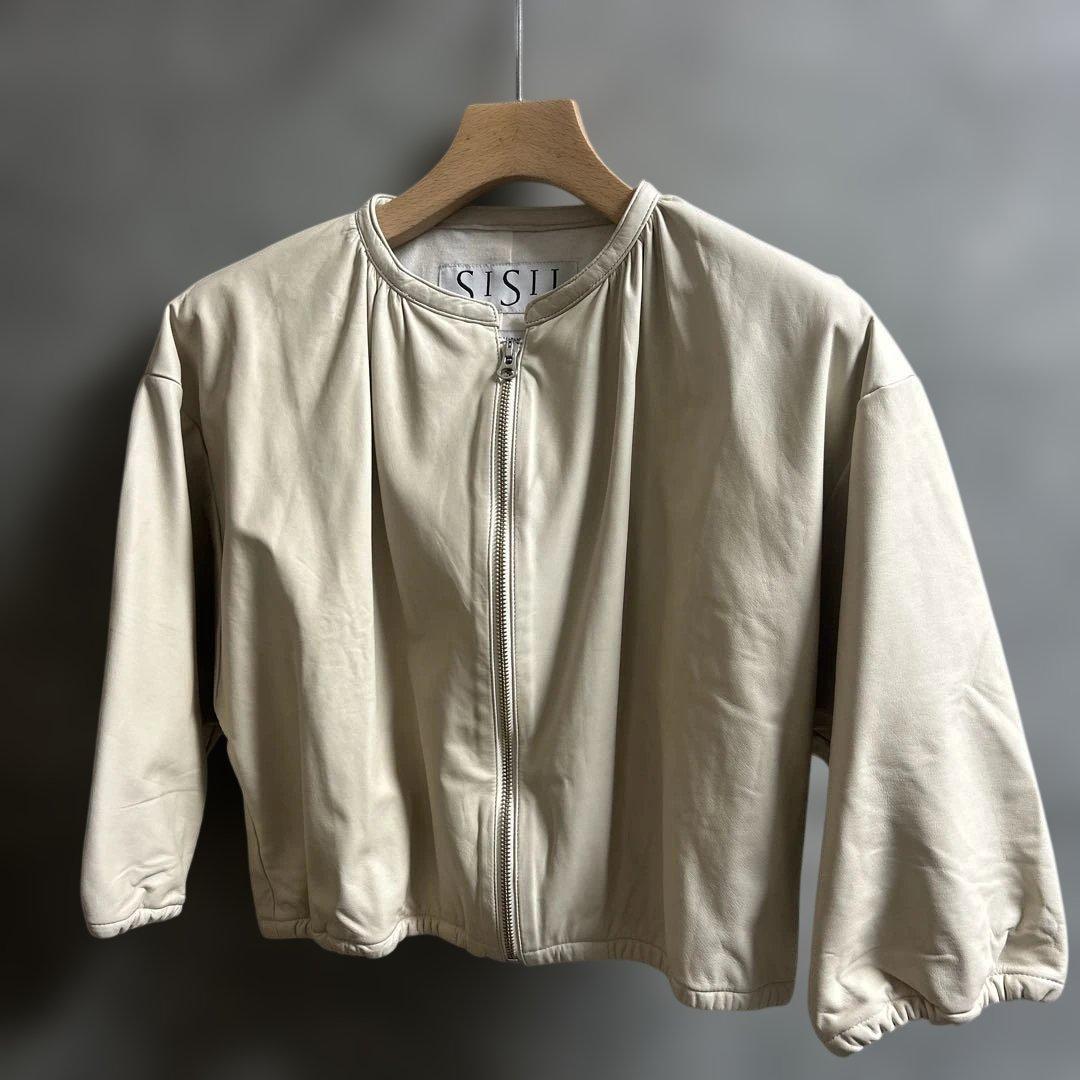 sisii カウレザーブルゾン SIZE sisii