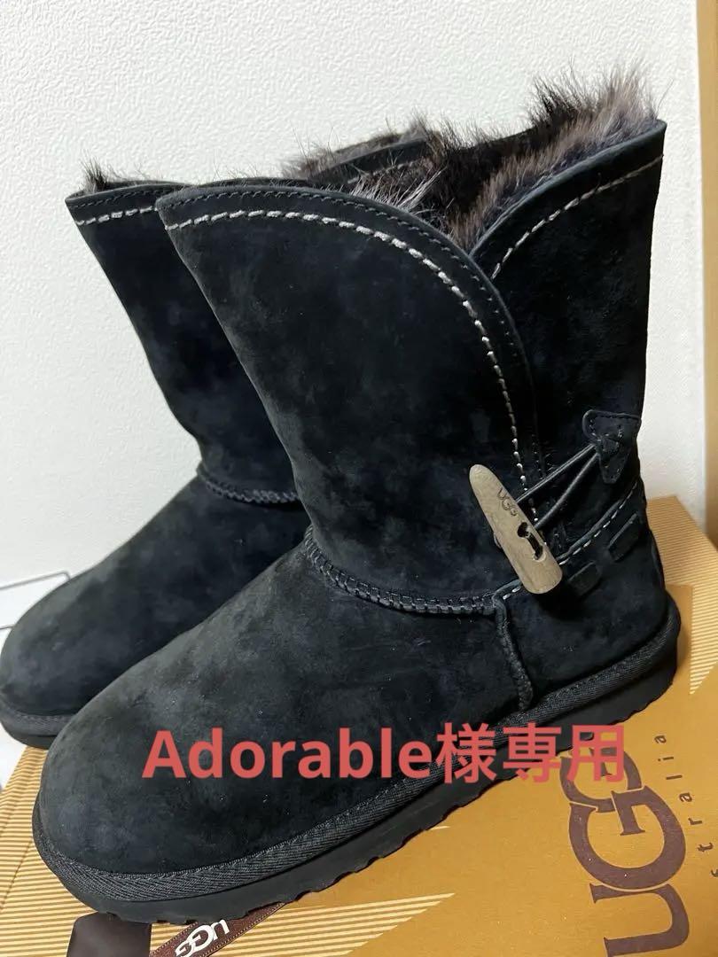 UGG ブーツ ショートブーツ 黒 W MEADOW