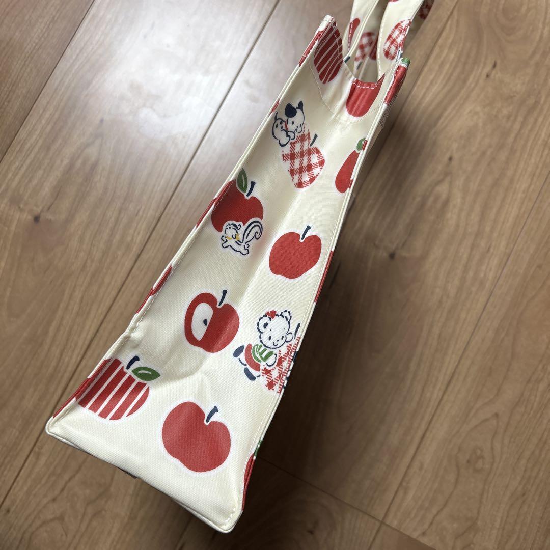 familiar ファミリア トートバッグ りんご柄