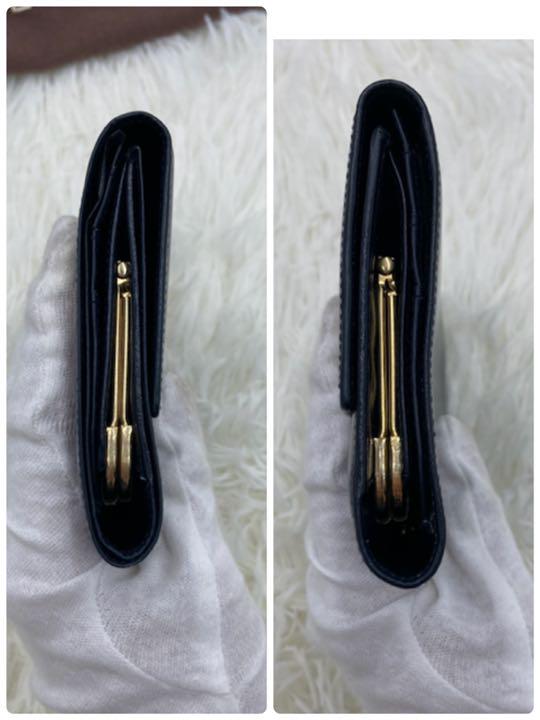 爆買い得価 美品✨ ネイビー レザー ゴールド金具 F2lIm-m97943117845 セリーヌ 三つ折り財布 がま口 得価超歓迎