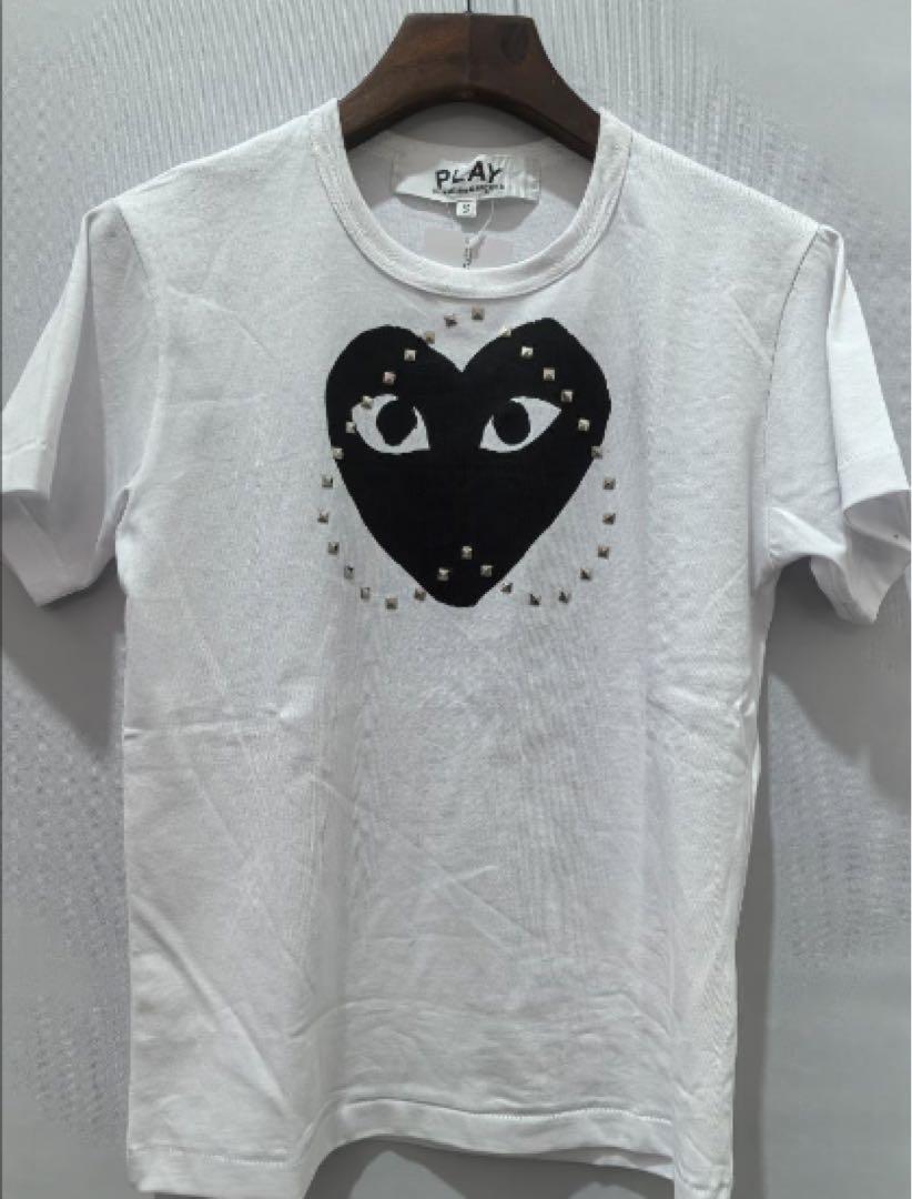 COMME des GARÇONS PLAY ハートロゴTシャツ黒ハート><_