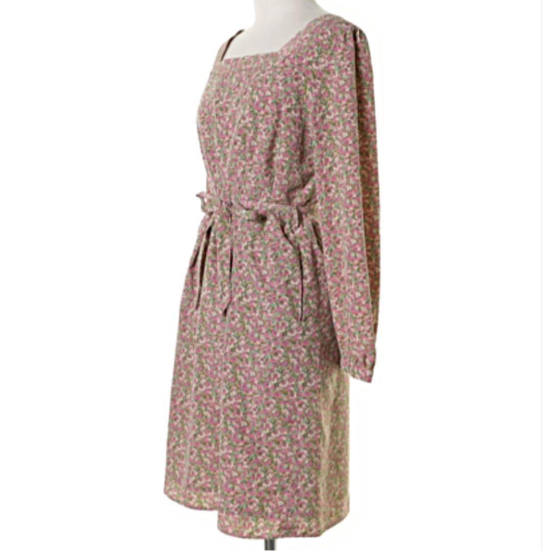 メルカリ Te Chichi 花柄長袖ワンピース ひざ丈ワンピース 1 0 中古や未使用のフリマ