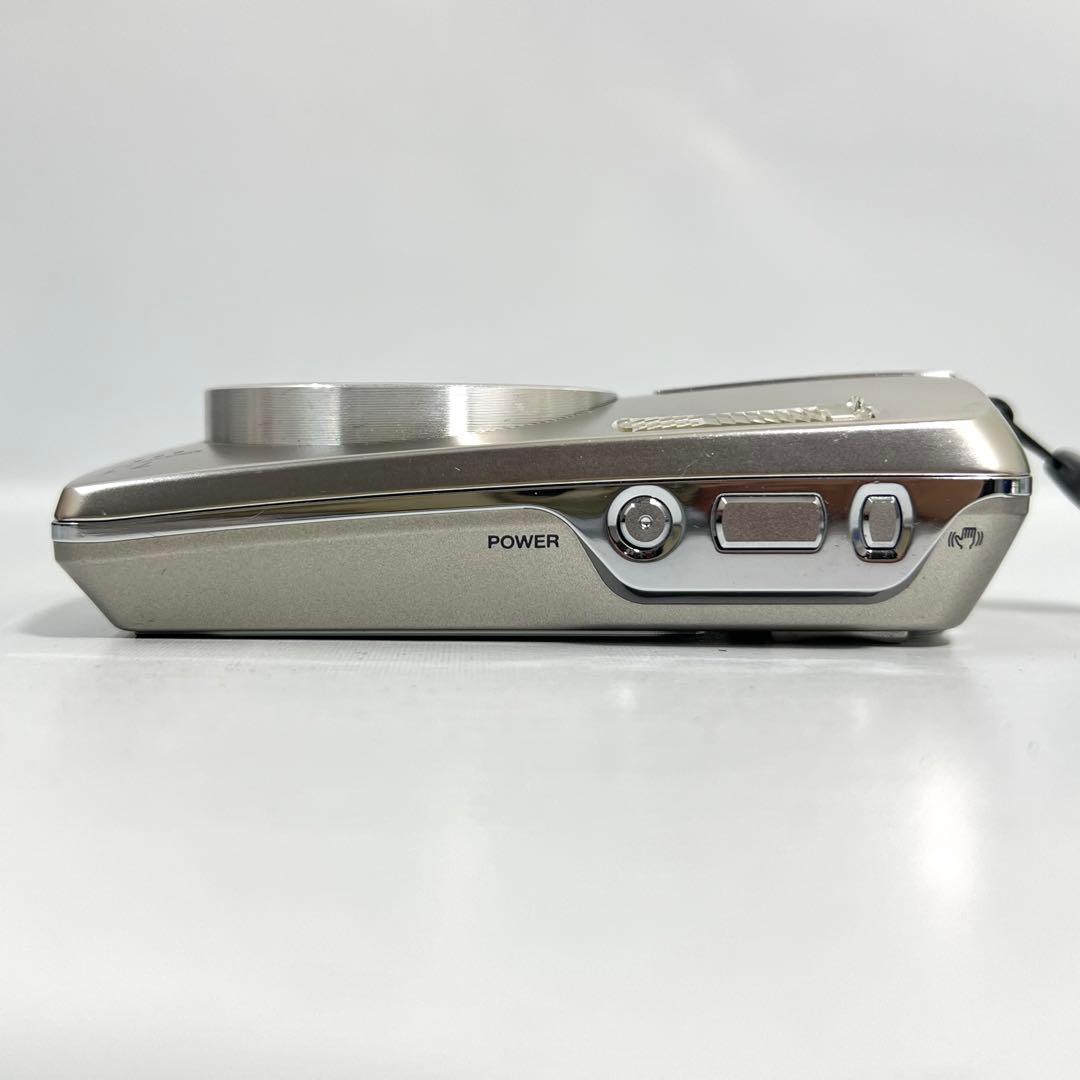 【動作OK】OLYMPUS μ750 デジカメ 充電器 バッテリー付 【動作OK】OLYMPUS μ750 デジカメ 充電器 バッテリー付