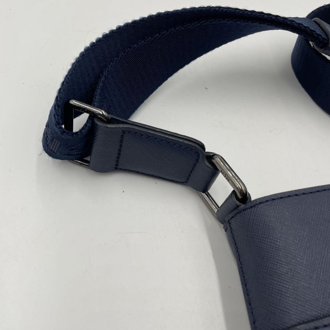 【絶品】 極美品✨MCM レザー シルバー金具 ロゴ型押し ショルダーバッグ バッグ