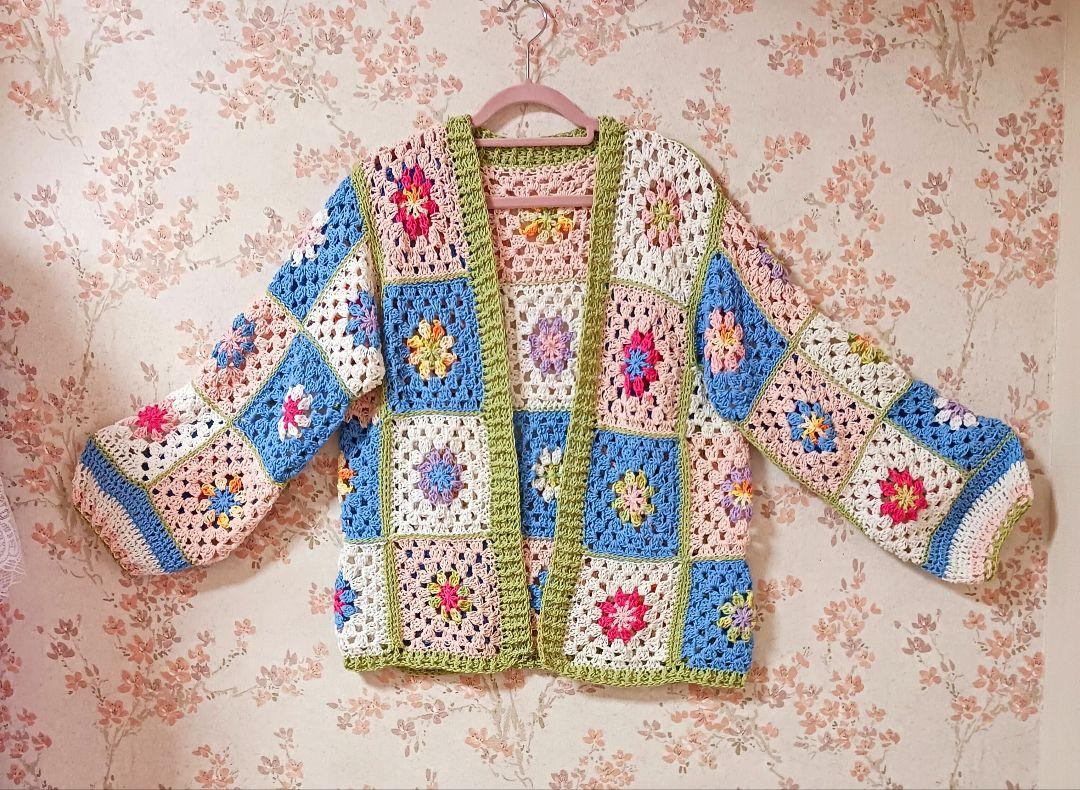 グラニーステッチ、お花モチーフ編みカーディガン、ボレロ。