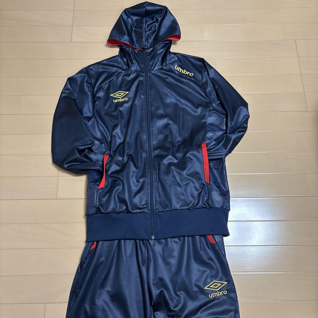 (お得！！美品)アンブロジャージ上下セット(Oサイズ)